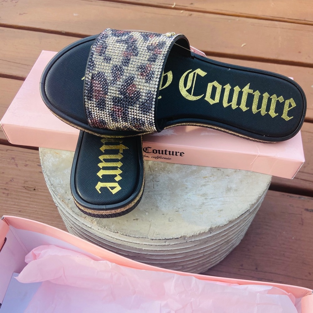juicy couture yippy slide sandals